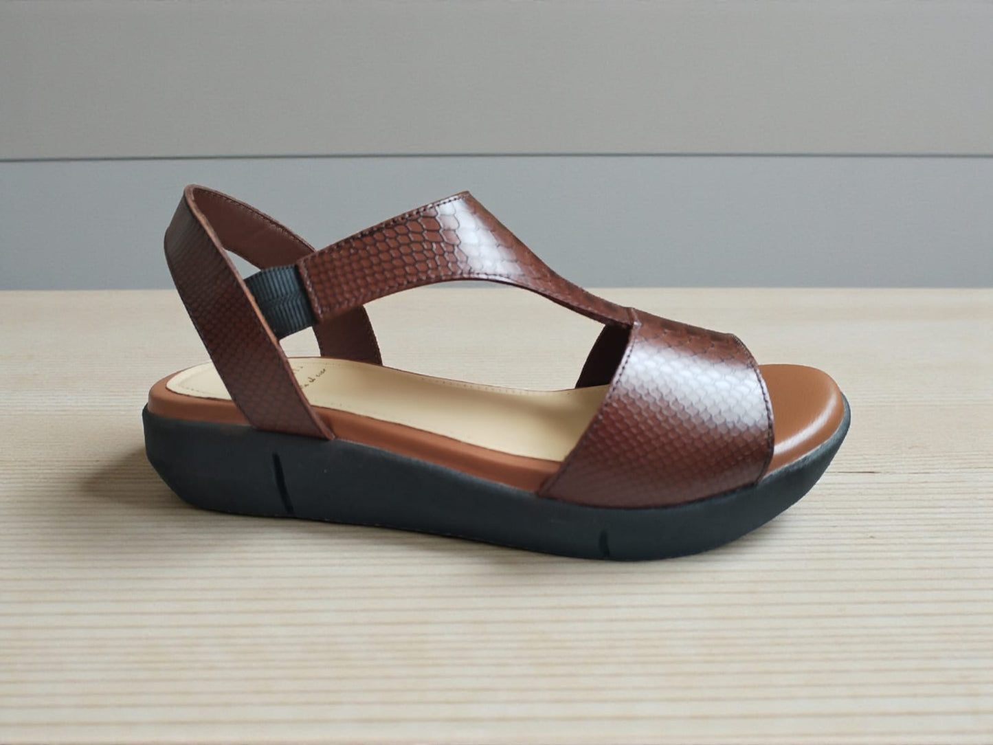 𝗘𝗟𝗜𝗔𝗡𝗔